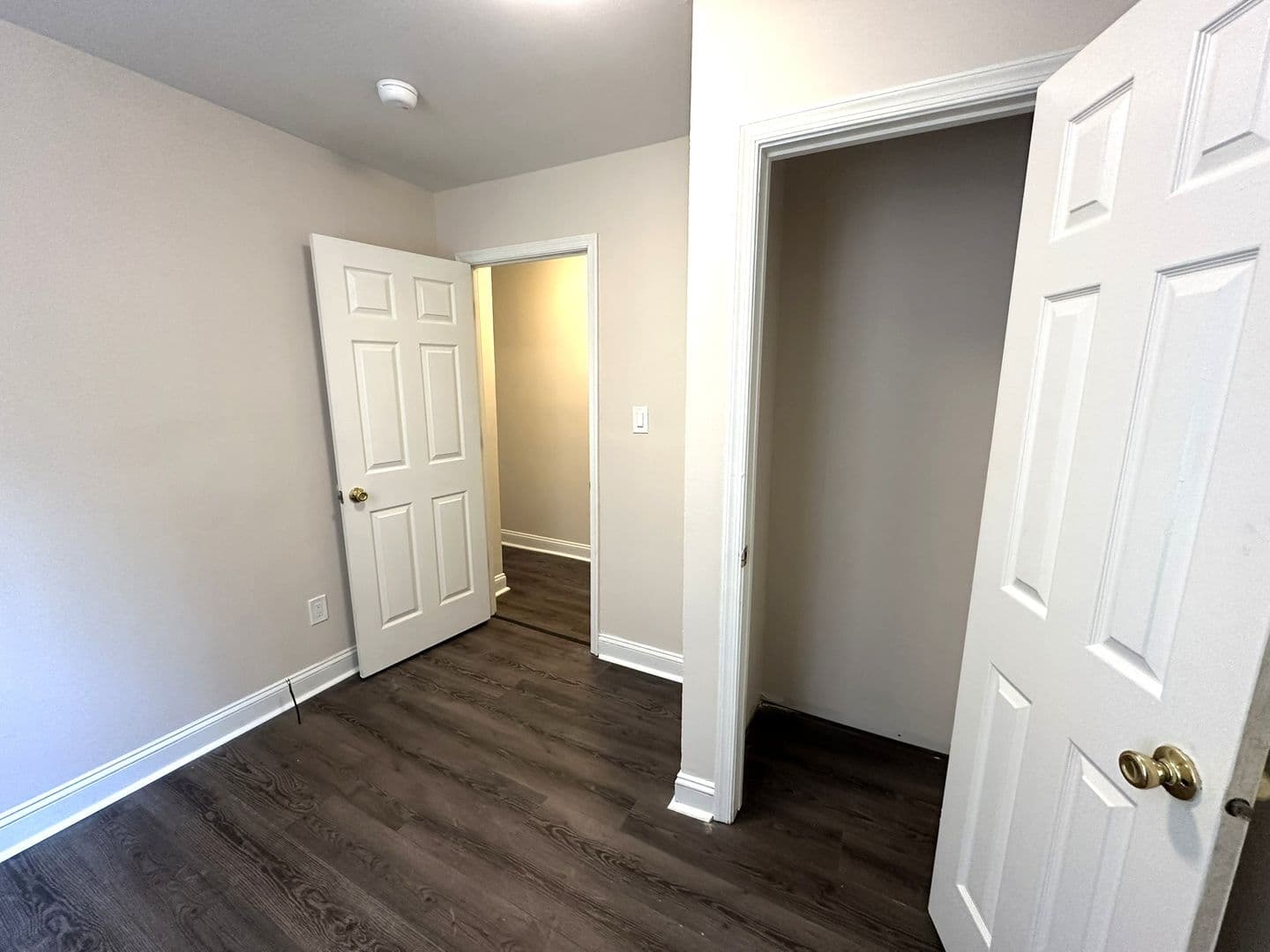 Philadelphia Apartment: 3037 Frankford Ave