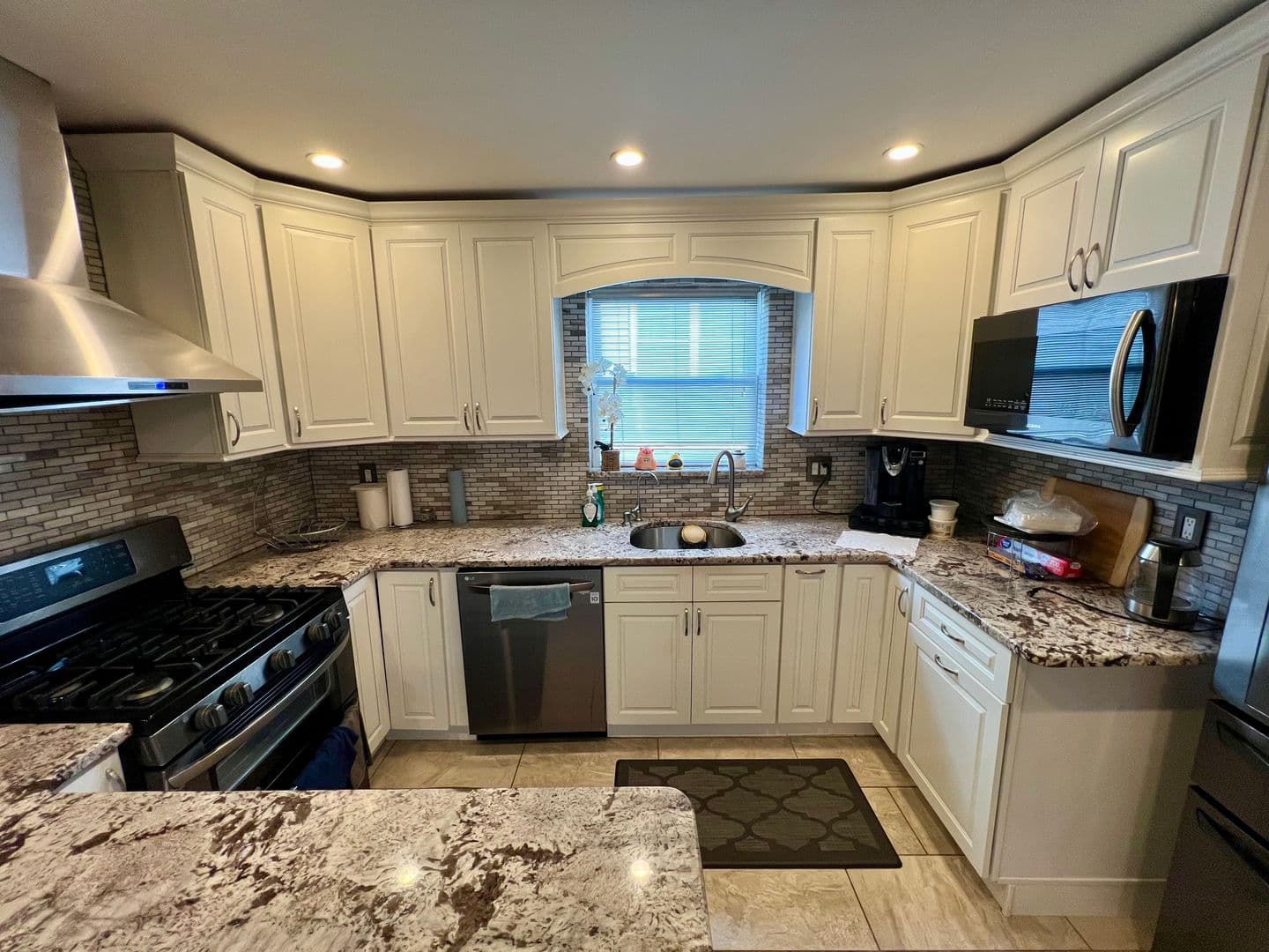 Philadelphia Townhome: 2988 Welsh Rd
