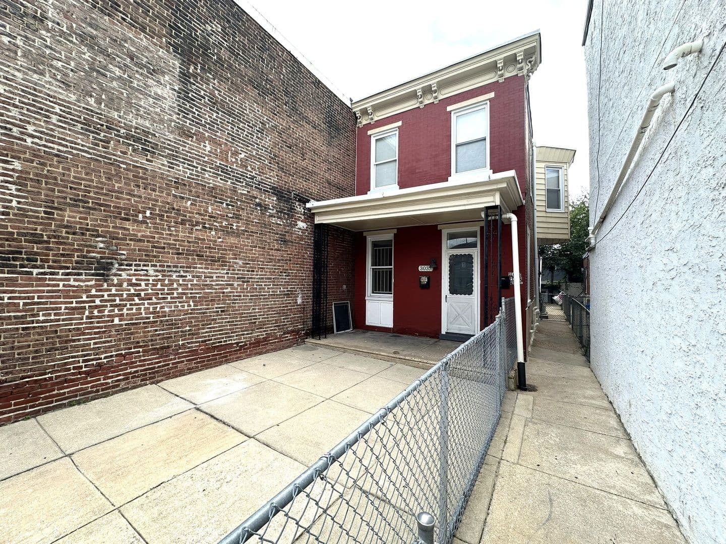 Philadelphia Apartment: 3037 Frankford Ave