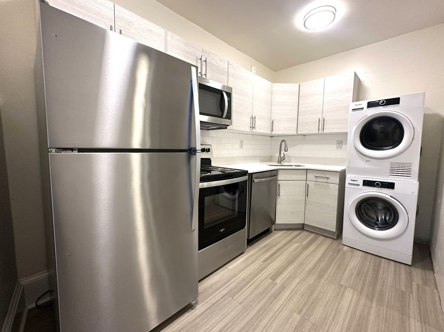 Philadelphia Apartment: 2809 W Queen Ln