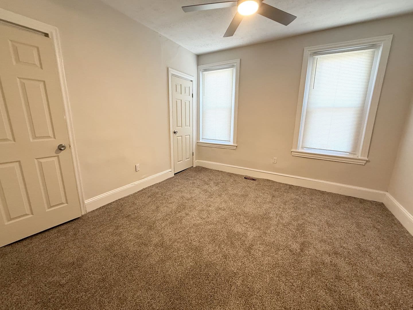 Philadelphia Townhome: 2262 N Gratz St
