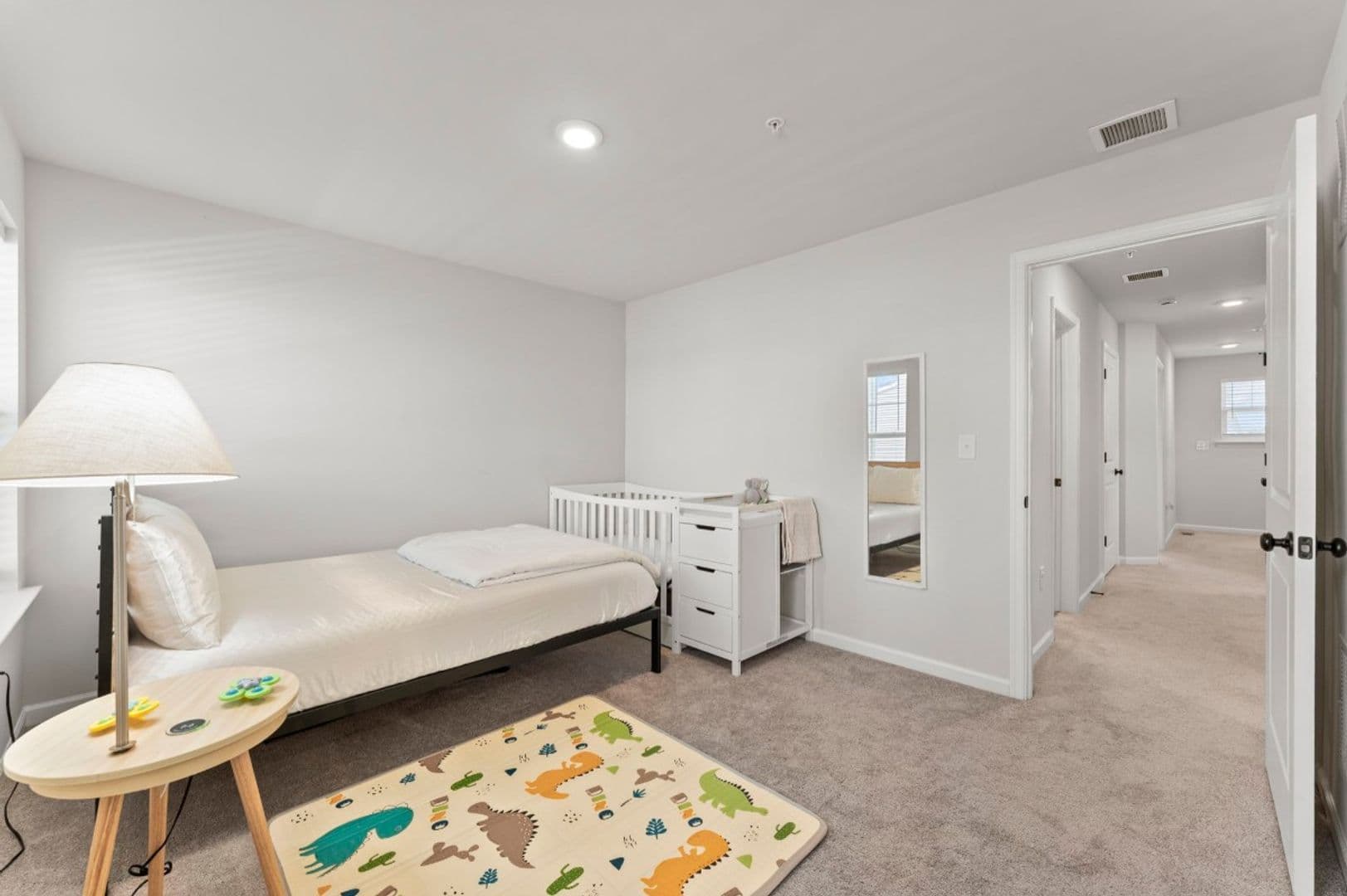 Norristown House: 230 Honey Ln