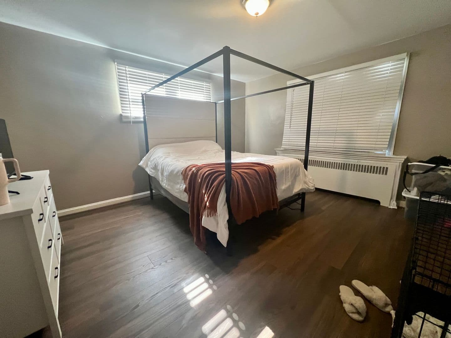 Lansdowne Townhome: 317 Barker Ave