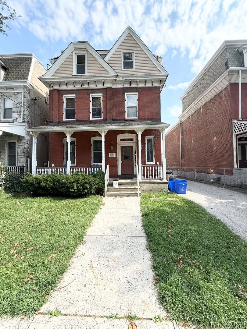 Philadelphia Apartment: 204 Sumac St