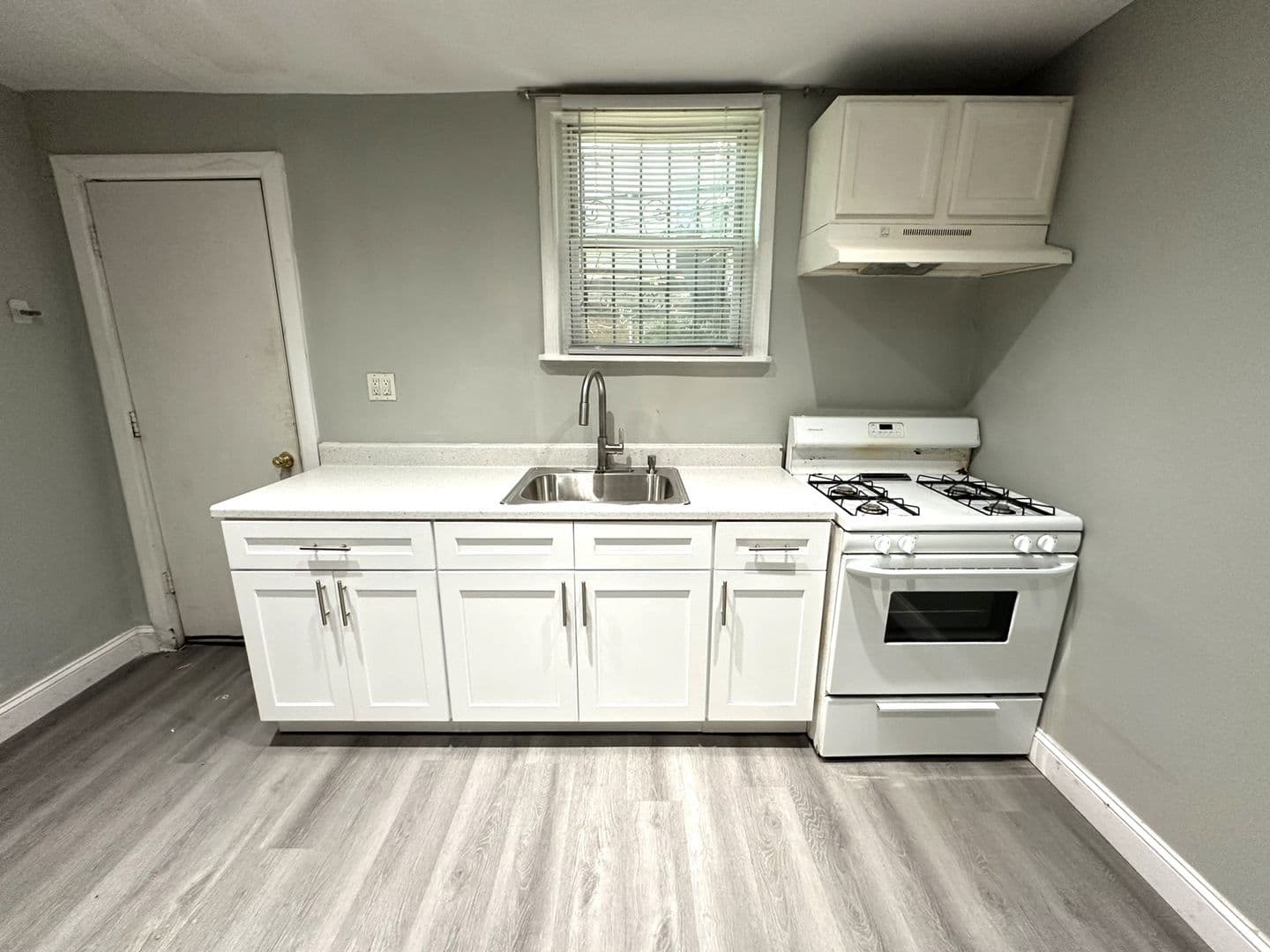 Philadelphia Townhome: 1926 McClellan St