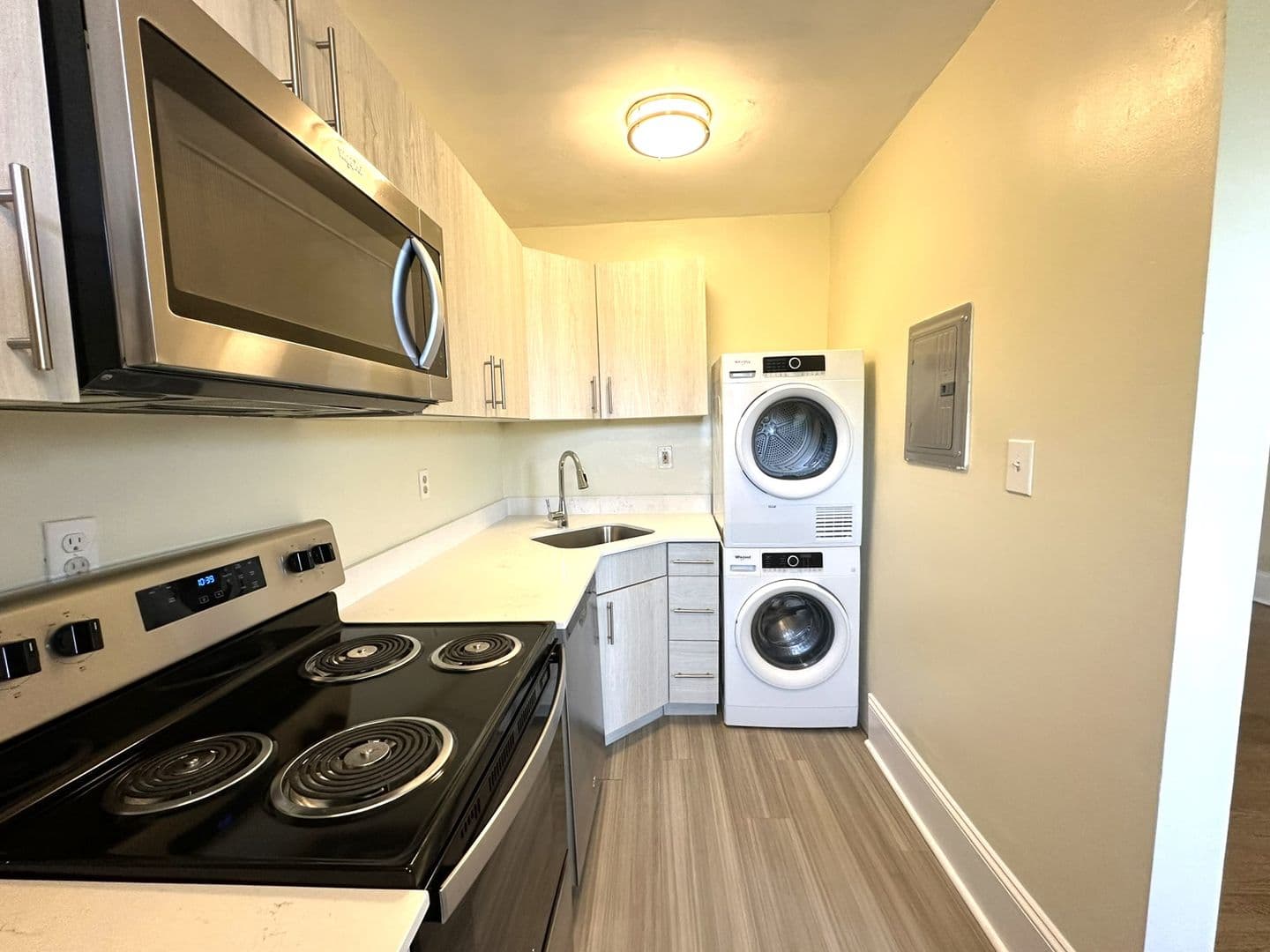 Philadelphia Apartment: 2809 W Queen Ln