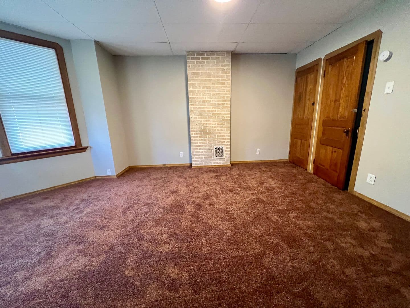 Norristown Townhome: 502 Buttonwood St