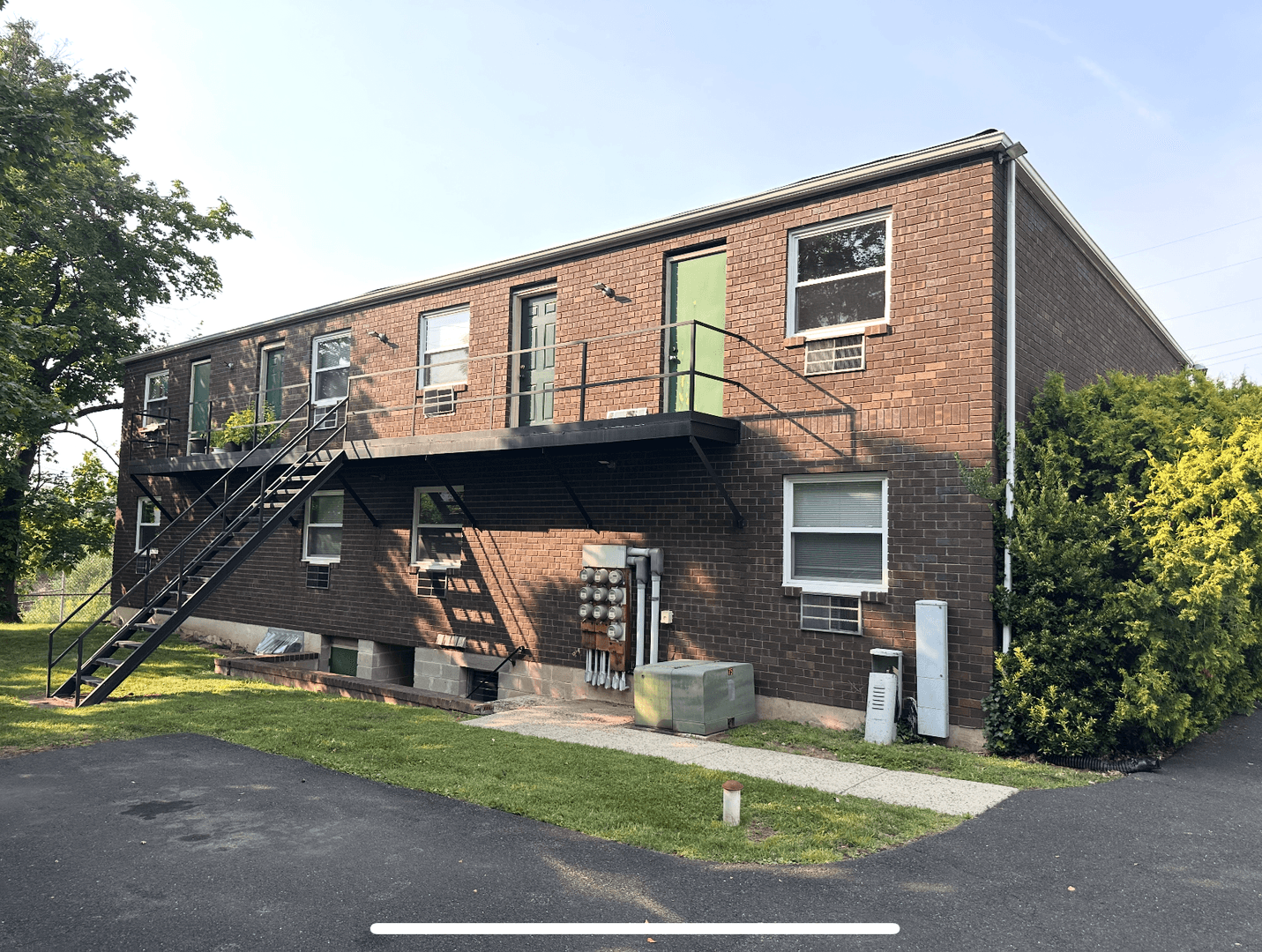 Lansdale Apartment: 100 E Mount Vernon St