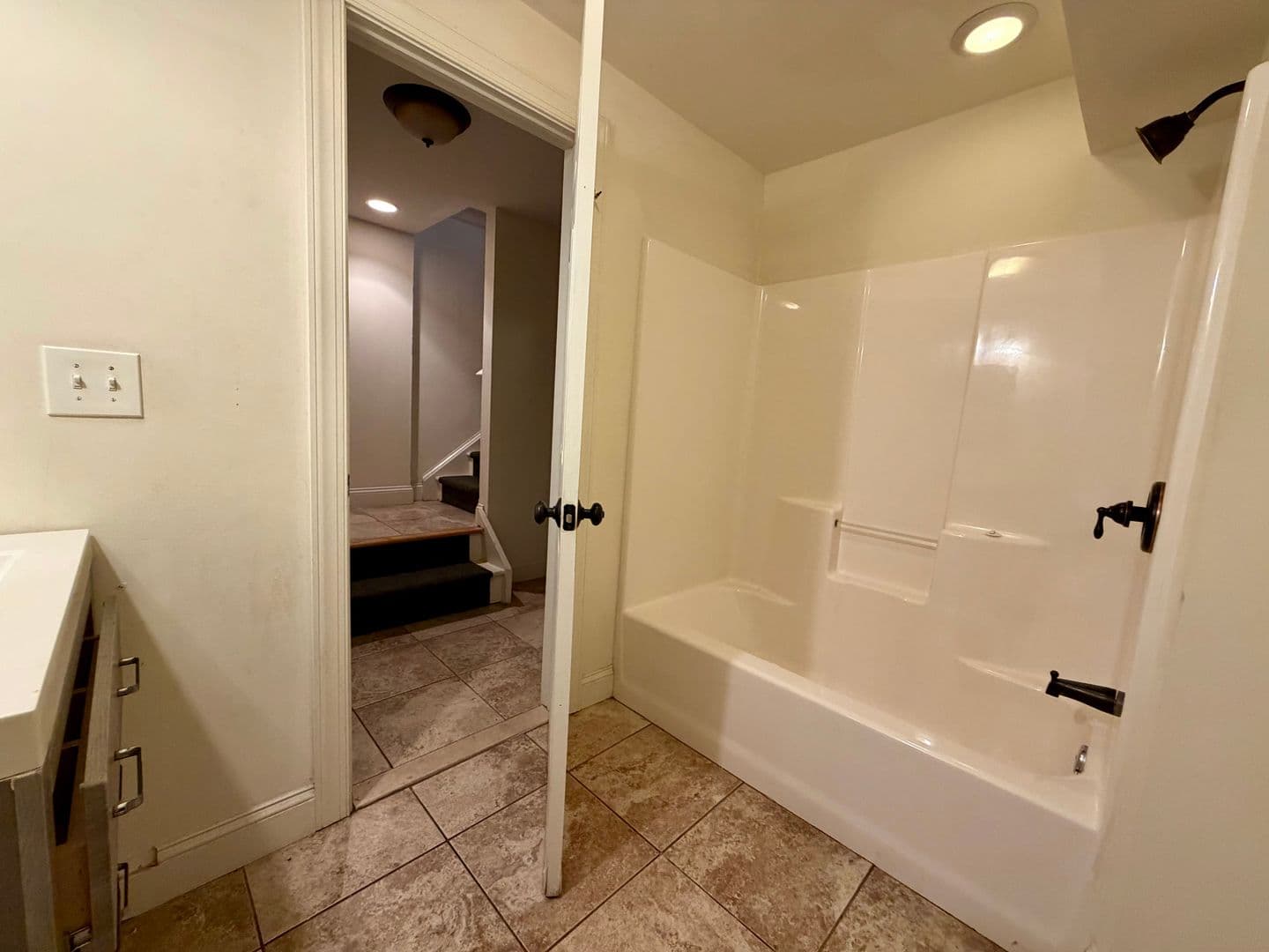 Philadelphia Apartment: 2025 N 18th St