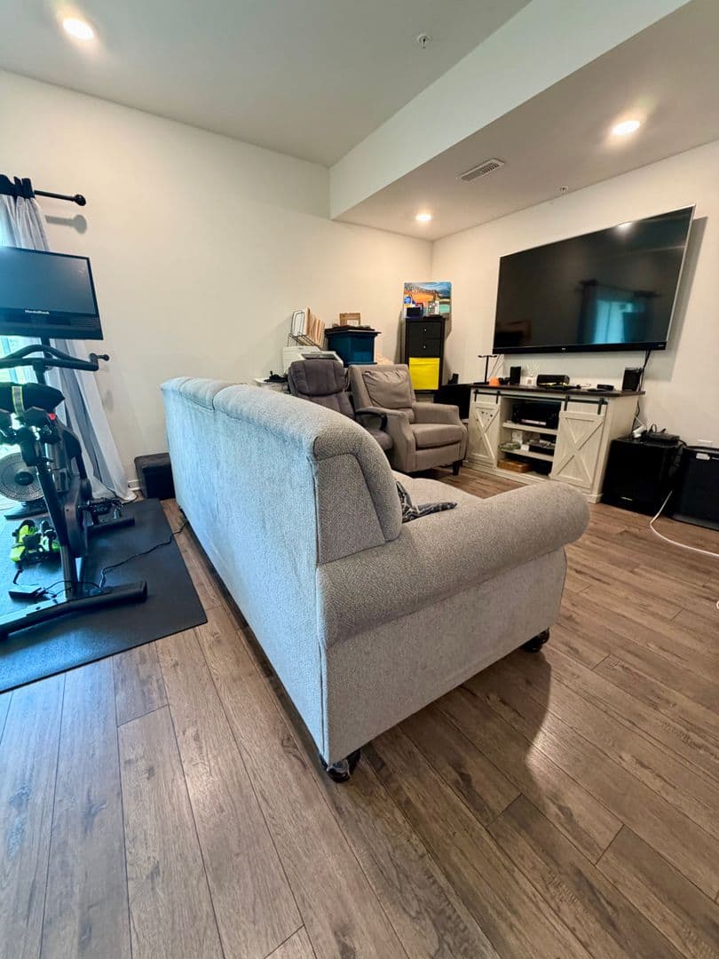 Downingtown House: 1916 Boulder Dr