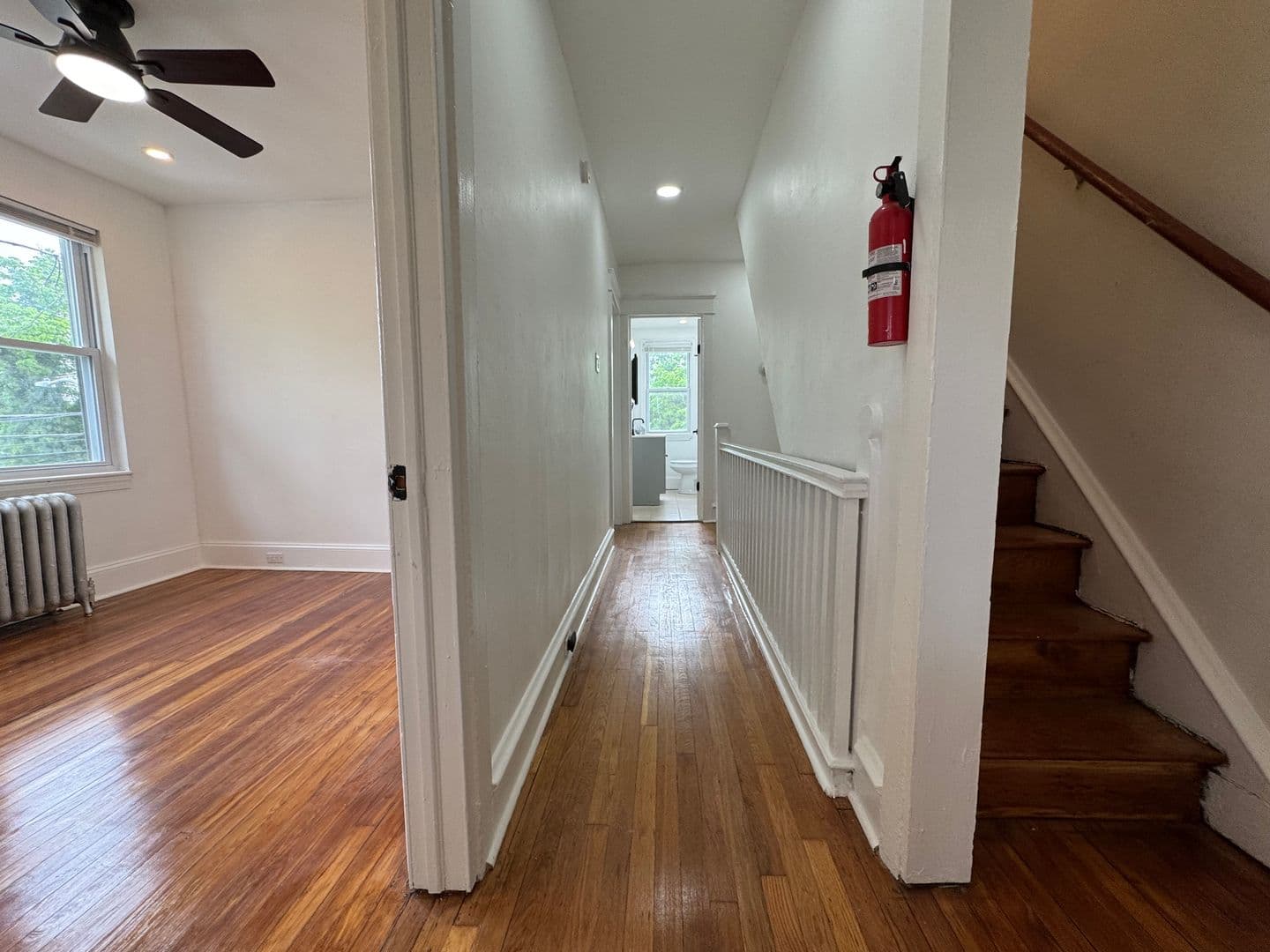 East Lansdowne Condo: 171 Lewis Ave - Unit B