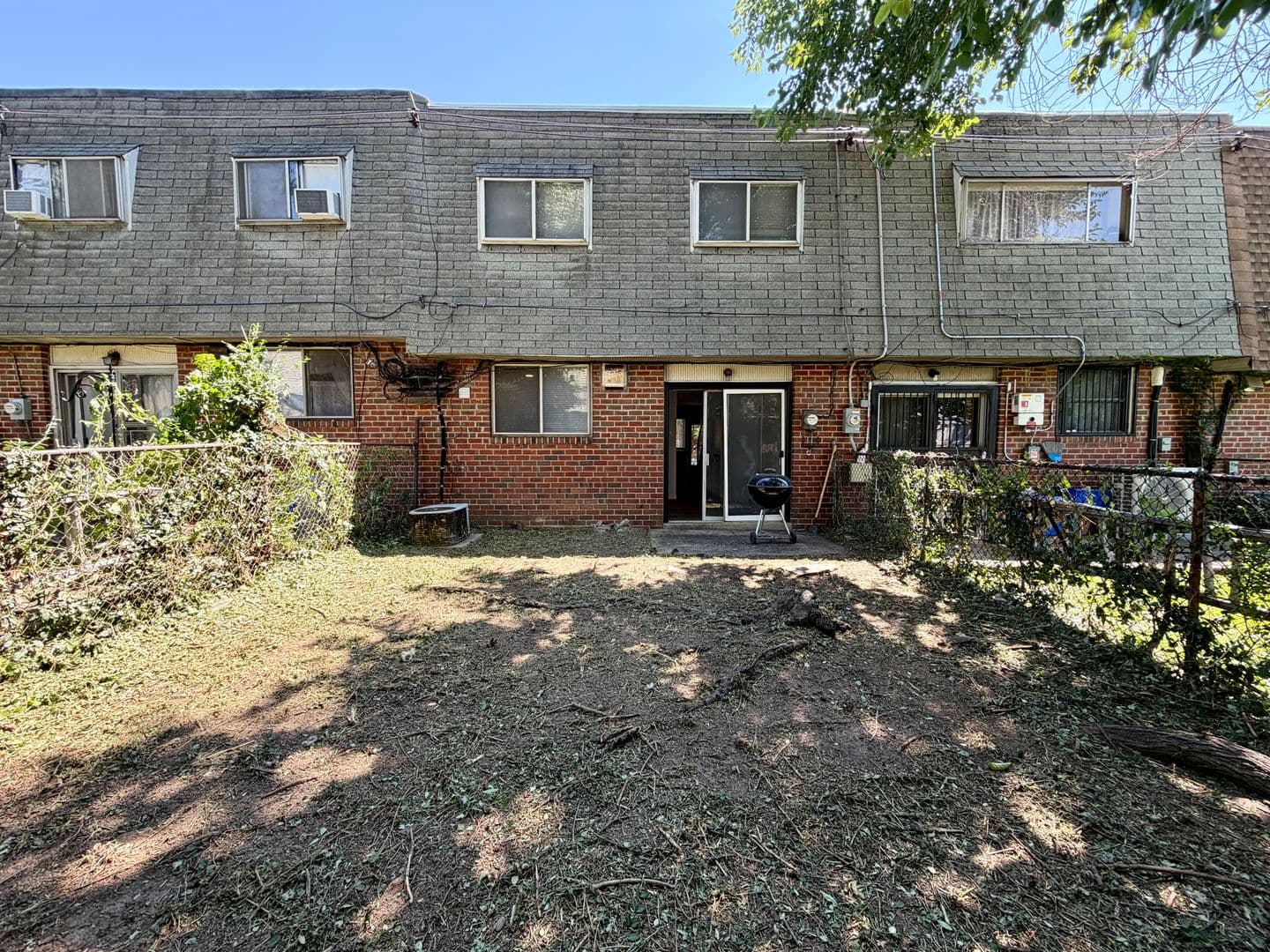 Philadelphia House: 1414 N 11th St