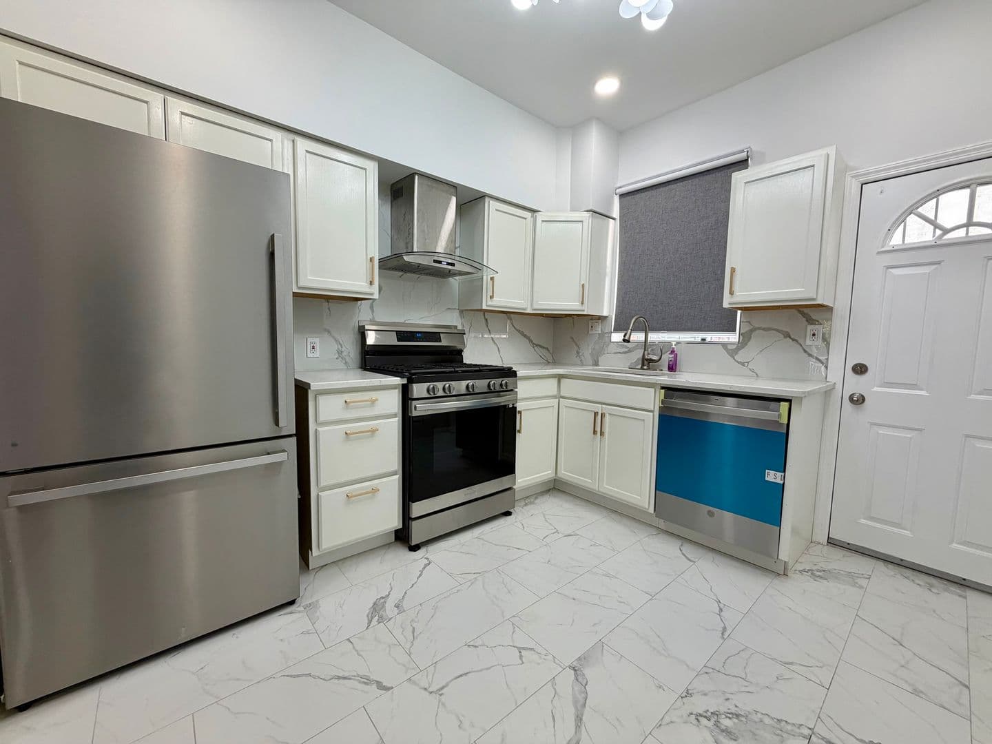 Philadelphia House: 2248 S Beechwood St