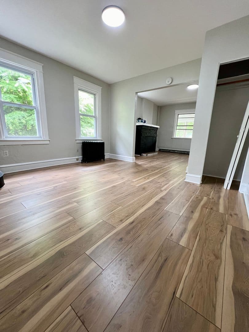 Collingdale Townhome: 13 Kern St