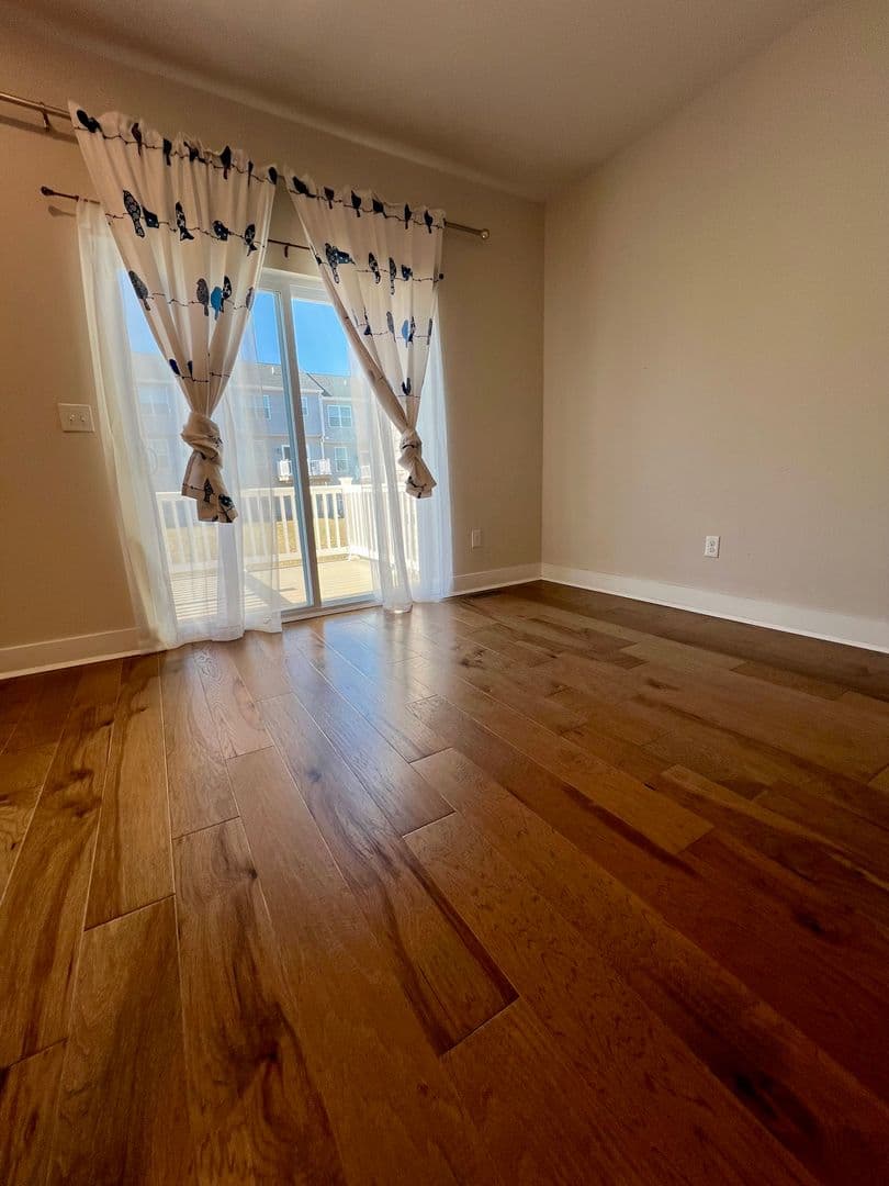 Spring City Townhome: 806 Pecan Rd