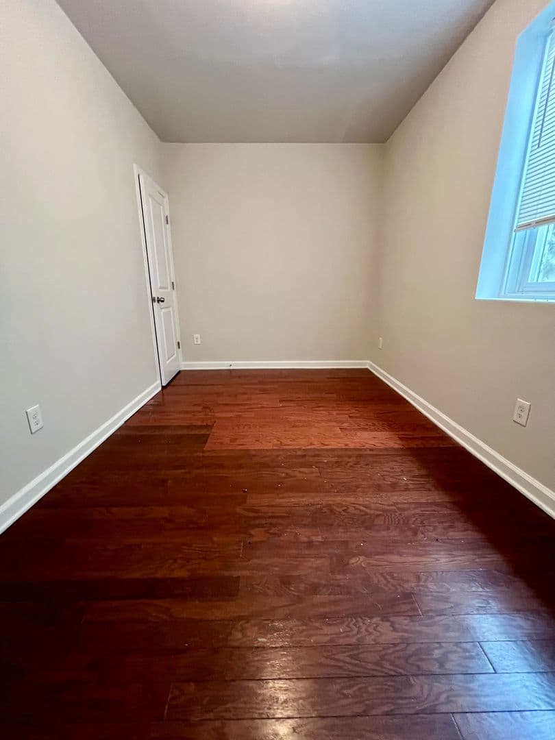 Philadelphia Apartment: 2106 N 17th St