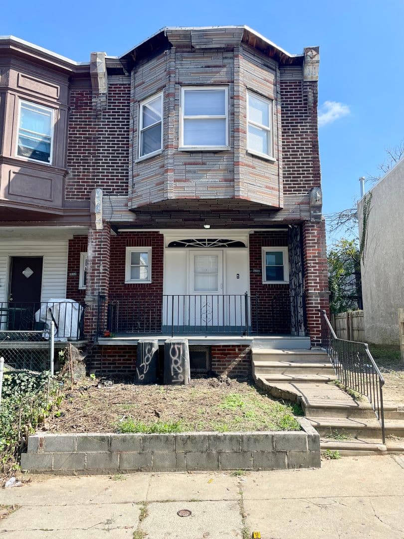 Philadelphia Townhome: 5029 N Franklin St