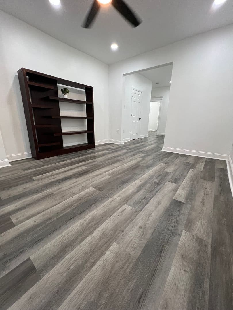 Philadelphia Apartment: 6101 Locust St