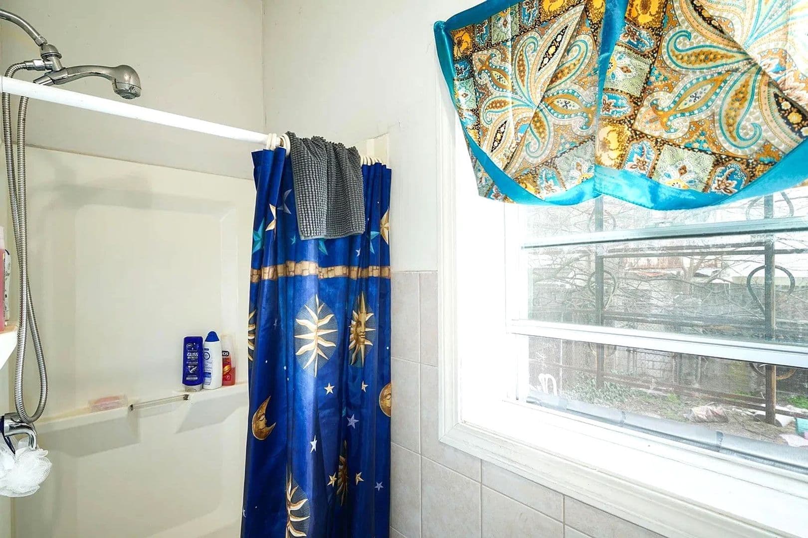 Philadelphia Apartment: 2213 N Camac St