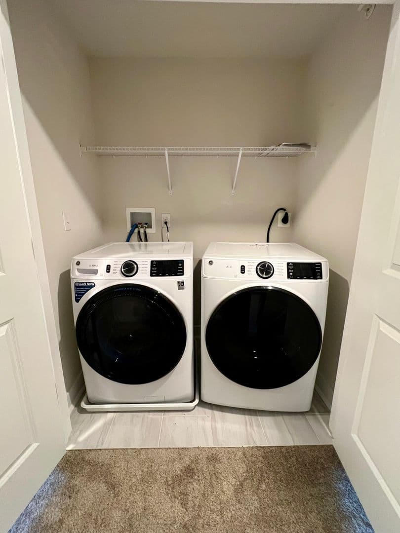 Spring City Townhome: 806 Pecan Rd