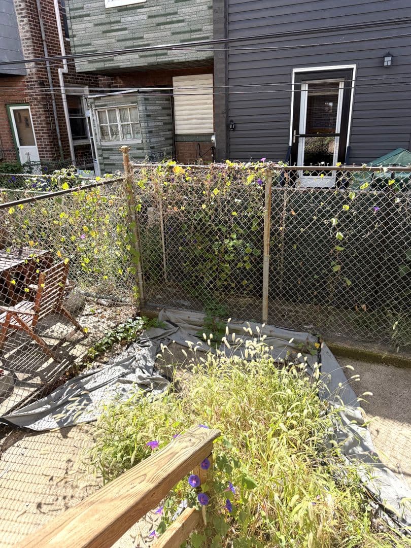 Philadelphia Townhome: 2614 Ingersoll St