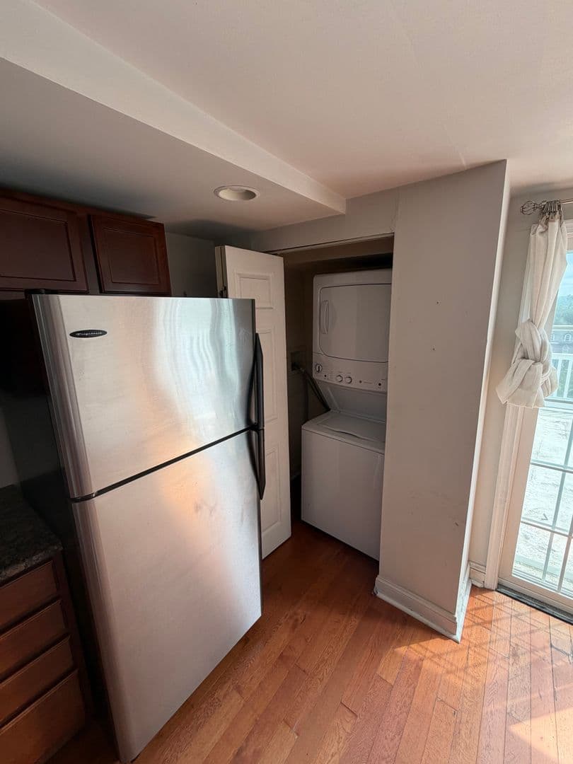 Philadelphia Apartment: 204 Sumac St