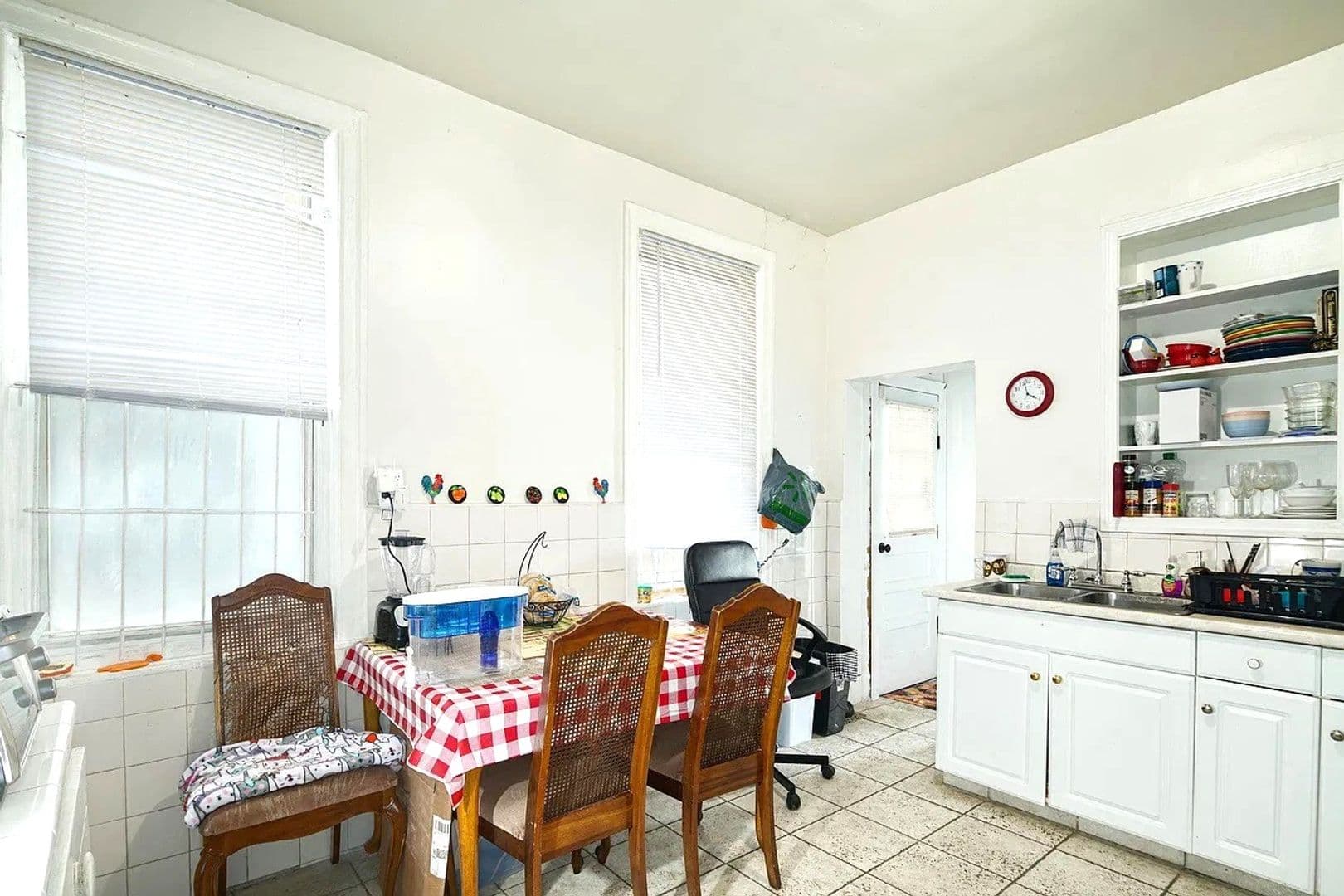 Philadelphia Apartment: 2213 N Camac St