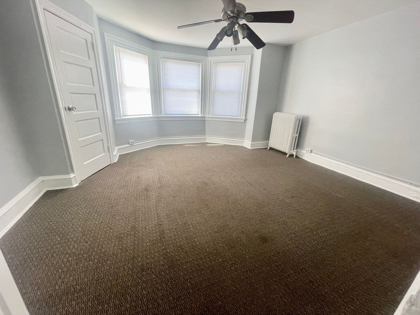 Philadelphia Townhome: 5029 N Franklin St