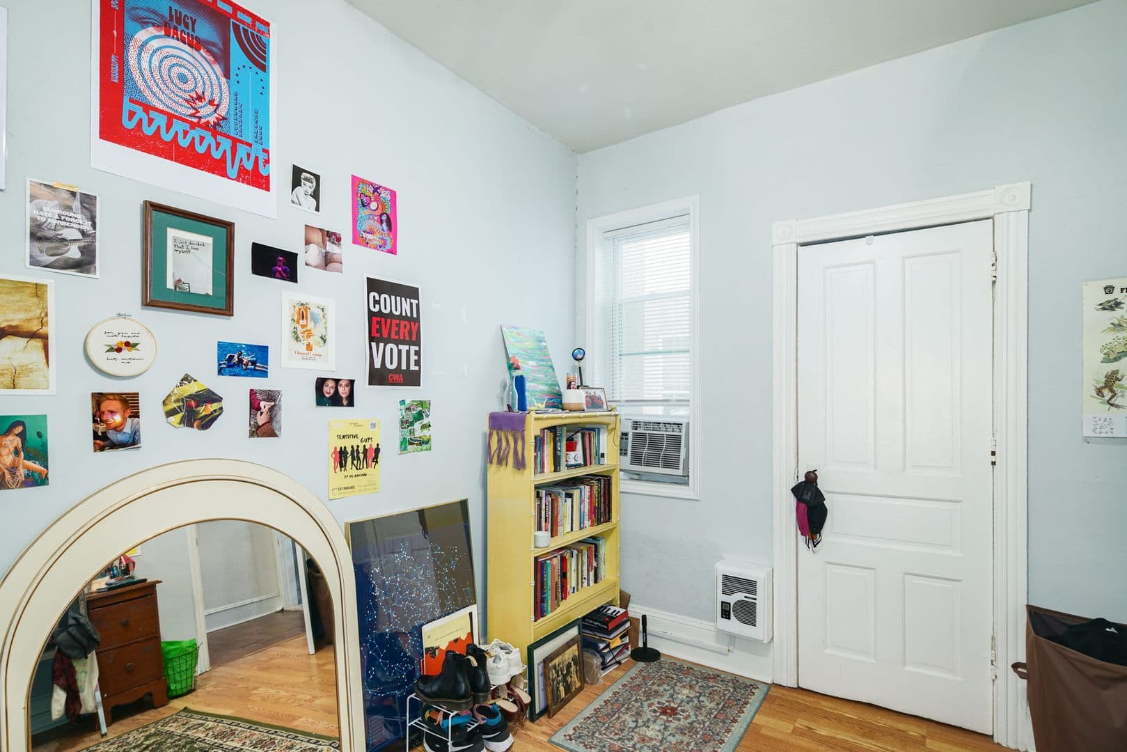 Philadelphia Apartment: 2213 N Camac St