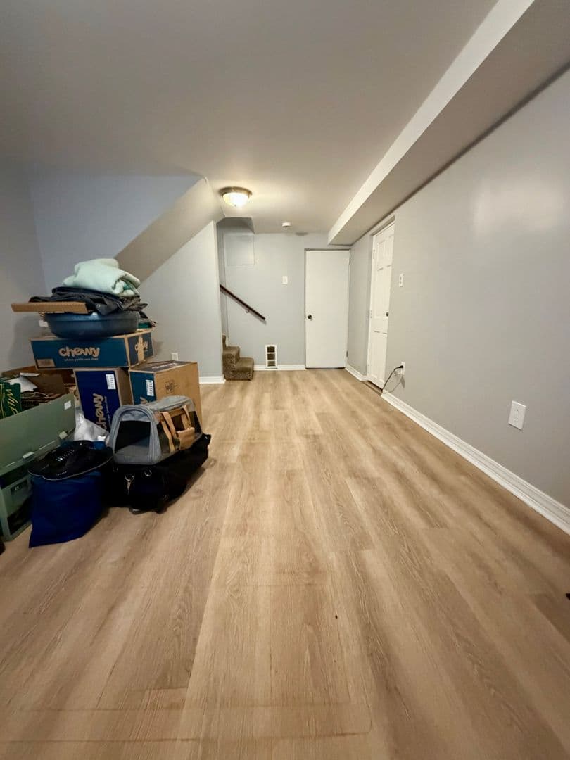 Glenside House: 300 Winding Way