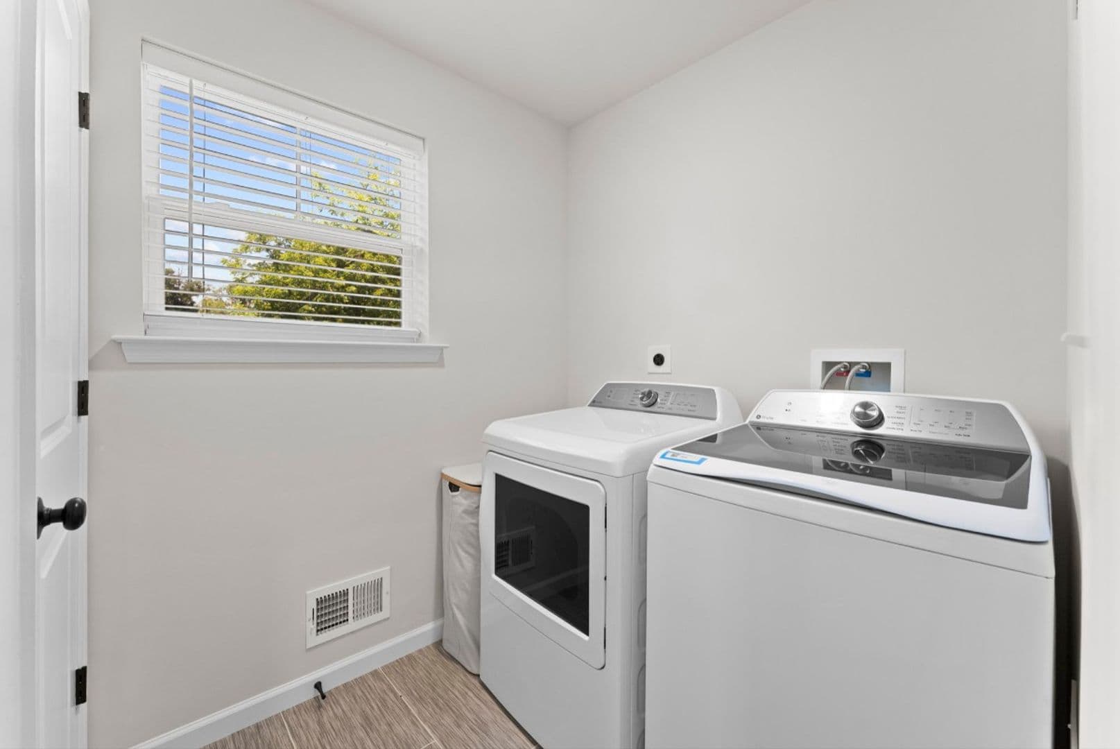 Norristown House: 230 Honey Ln