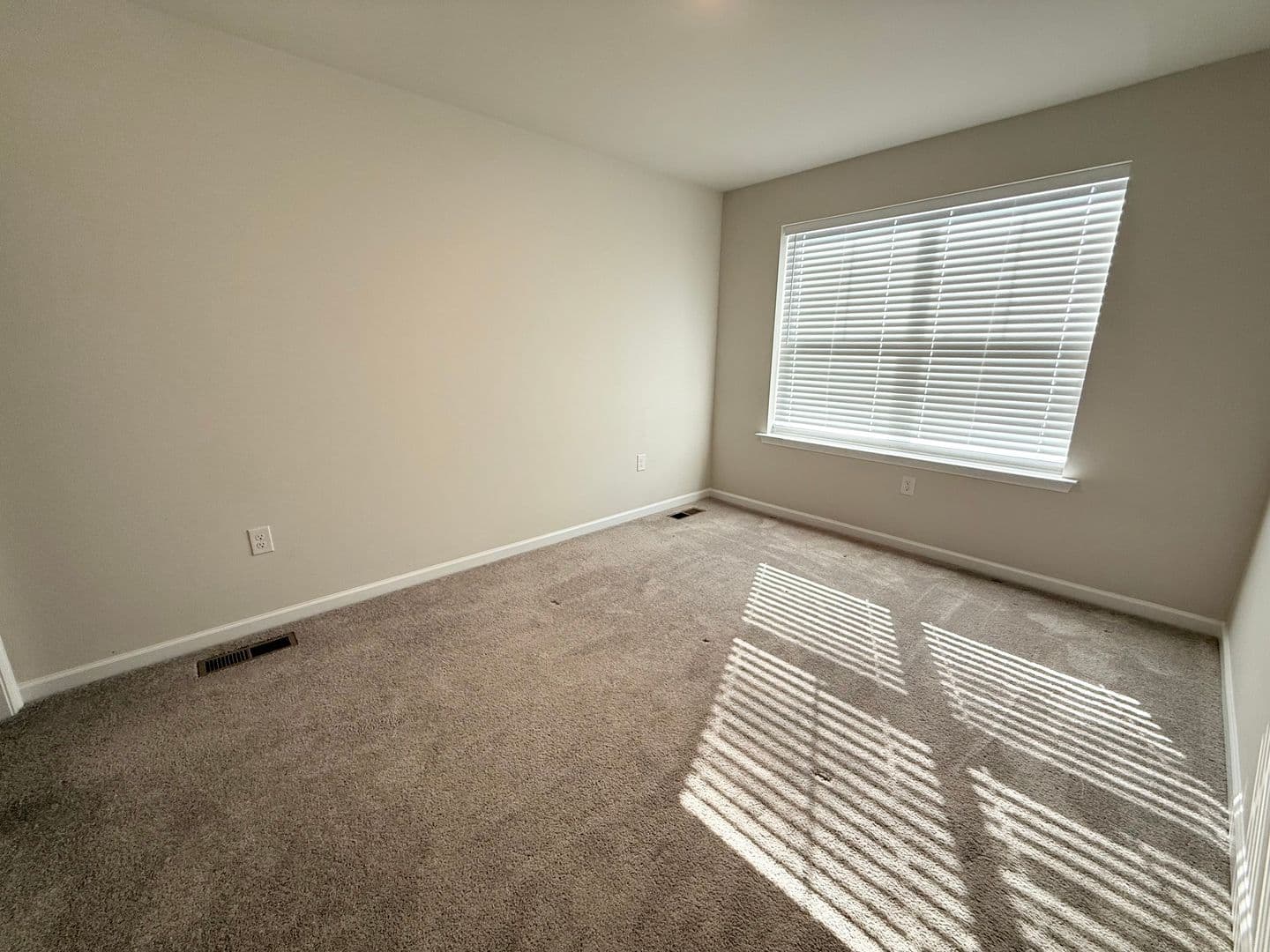 Norristown House: 230 Honey Ln
