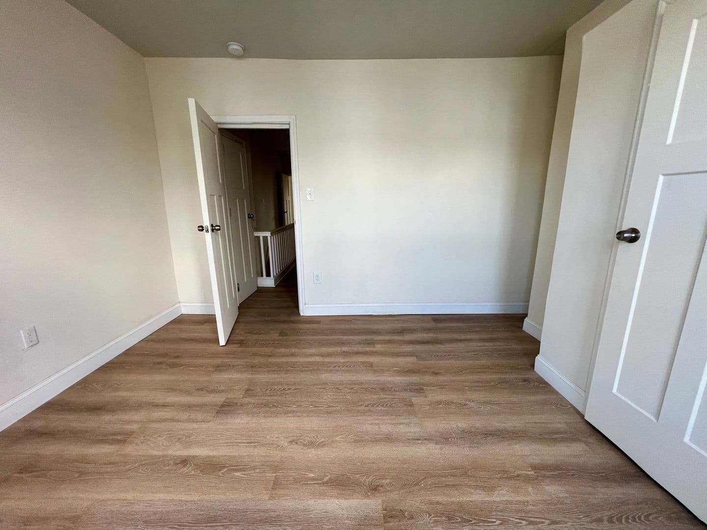 Philadelphia Townhome: 124 E Wishart St