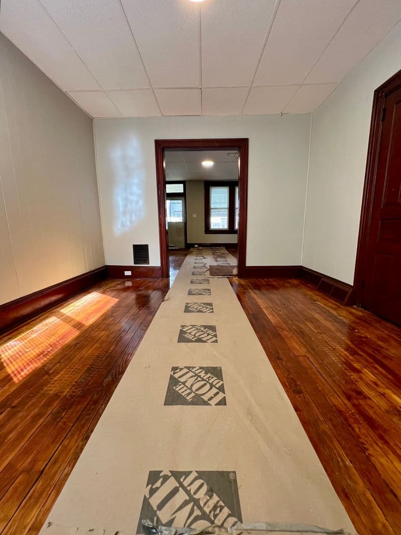 Norristown Townhome: 502 Buttonwood St