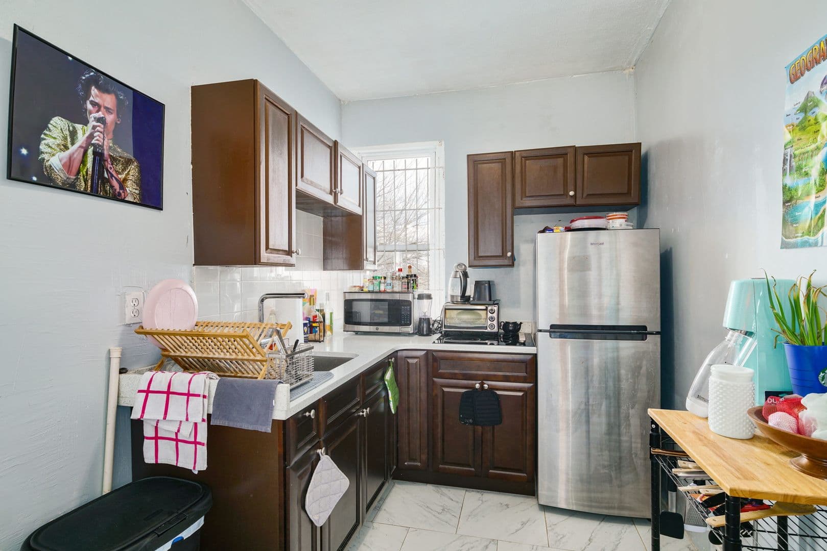 Philadelphia Apartment: 2213 N Camac St
