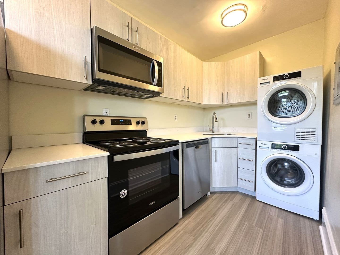 Philadelphia Apartment: 2809 W Queen Ln