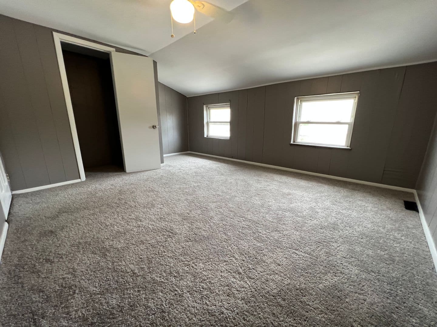 Brookhaven Townhome: 16 3rd St