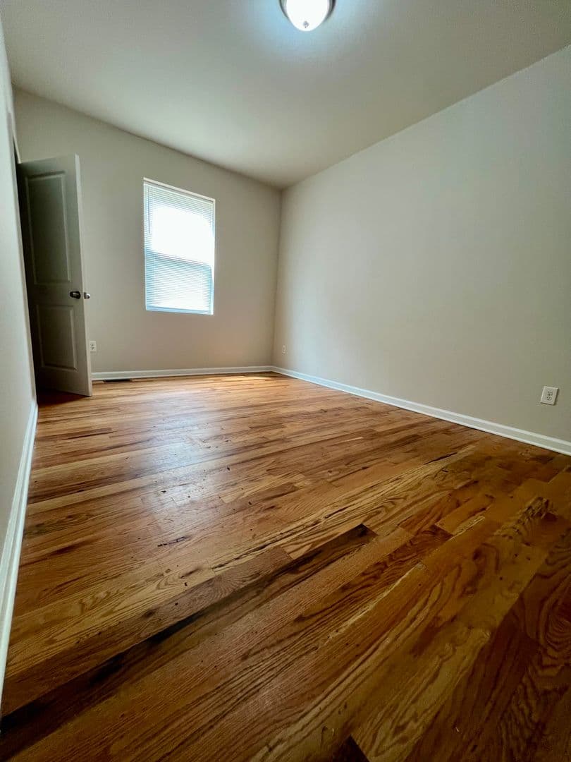 Philadelphia Apartment: 2106 N 17th St