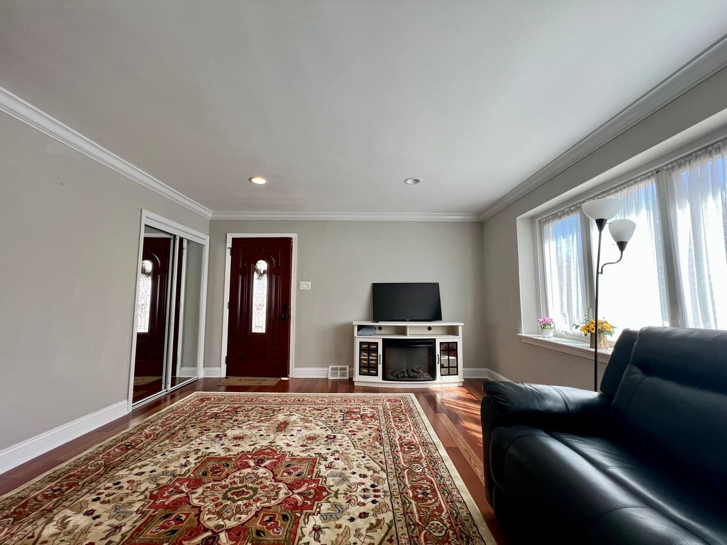 Philadelphia Townhome: 2988 Welsh Rd
