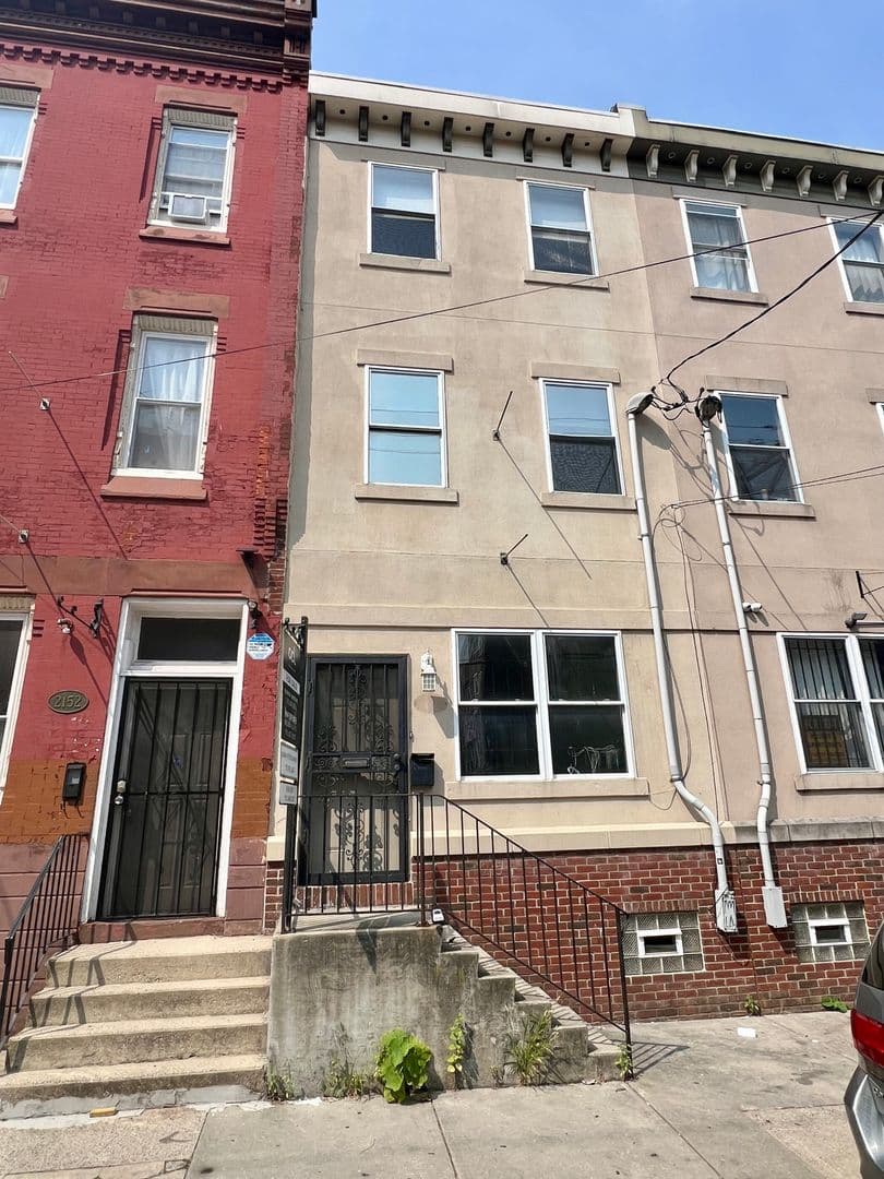 Philadelphia Townhome: 2154 N Carlisle St