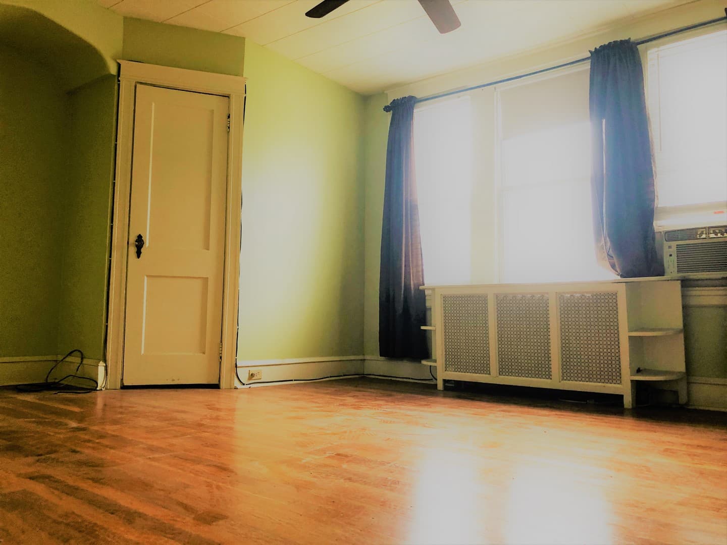 Philadelphia Townhome: 618 Gerhard St