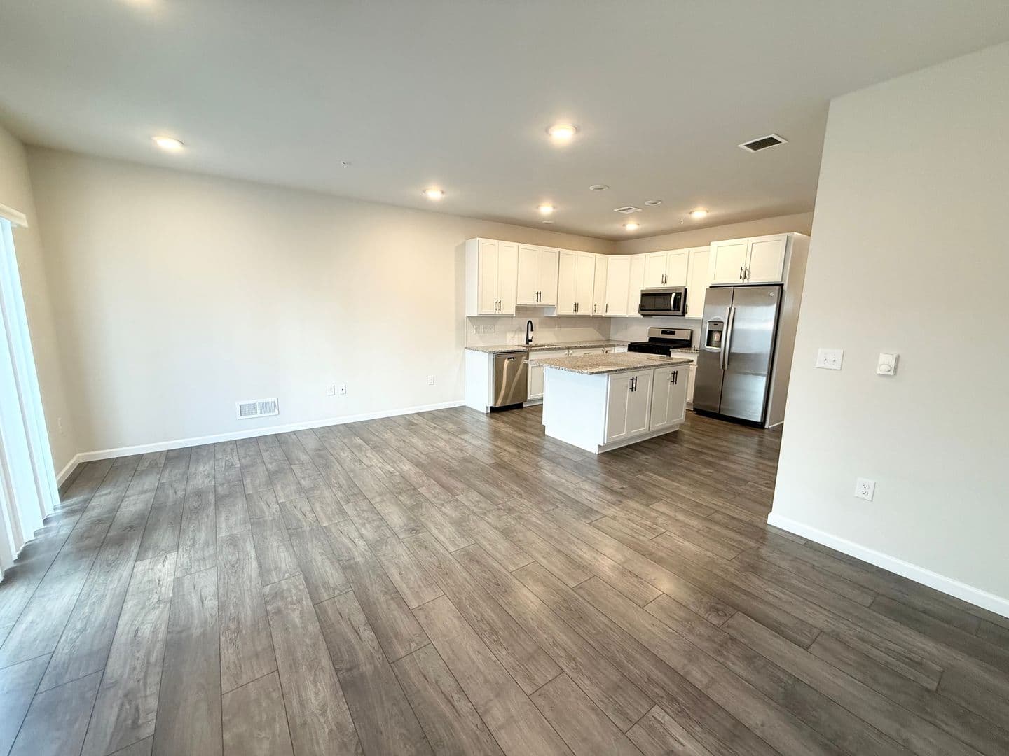Norristown House: 230 Honey Ln