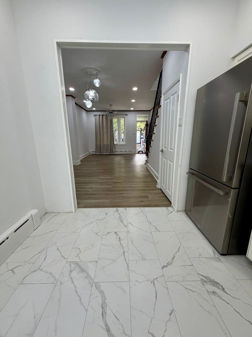 Philadelphia House: 2248 S Beechwood St