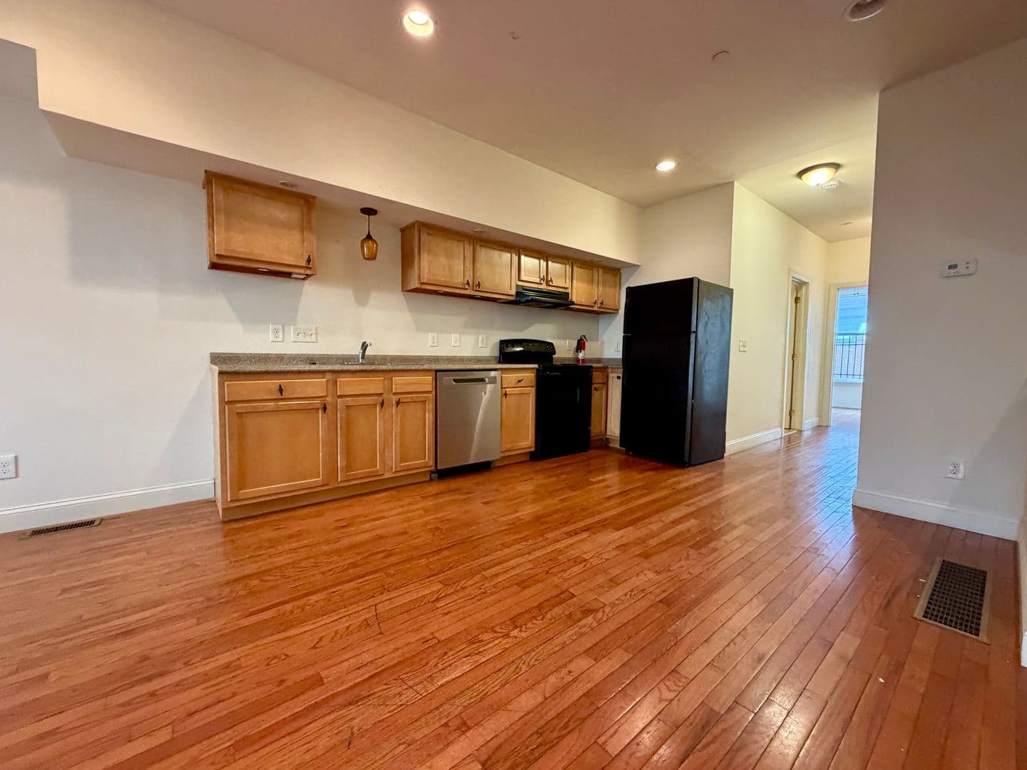 Philadelphia Apartment: 2025 N 18th St