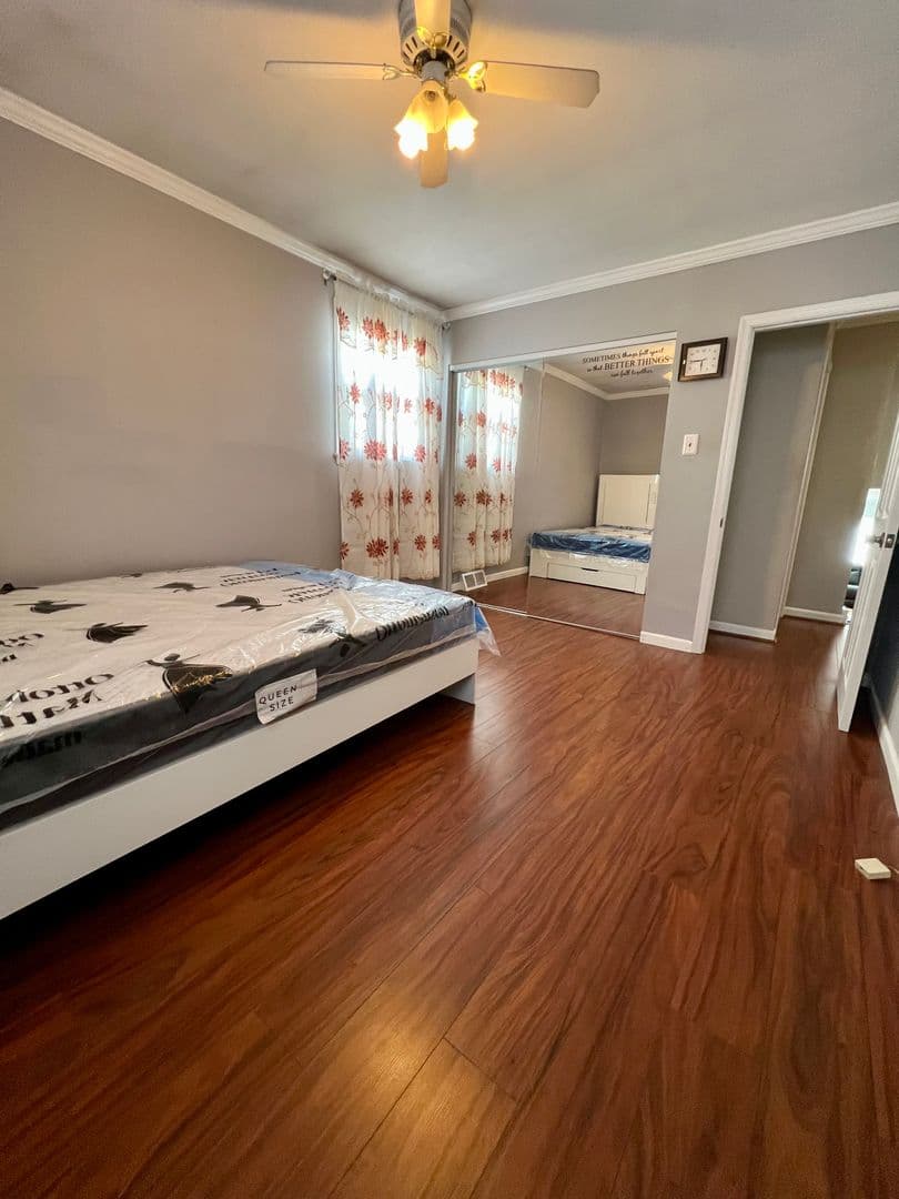 Philadelphia Townhome: 2988 Welsh Rd