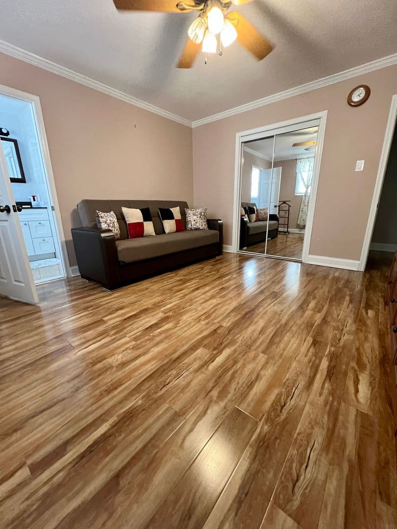 Philadelphia Townhome: 2988 Welsh Rd