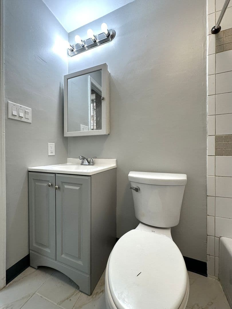 Philadelphia Apartment: 3037 Frankford Ave