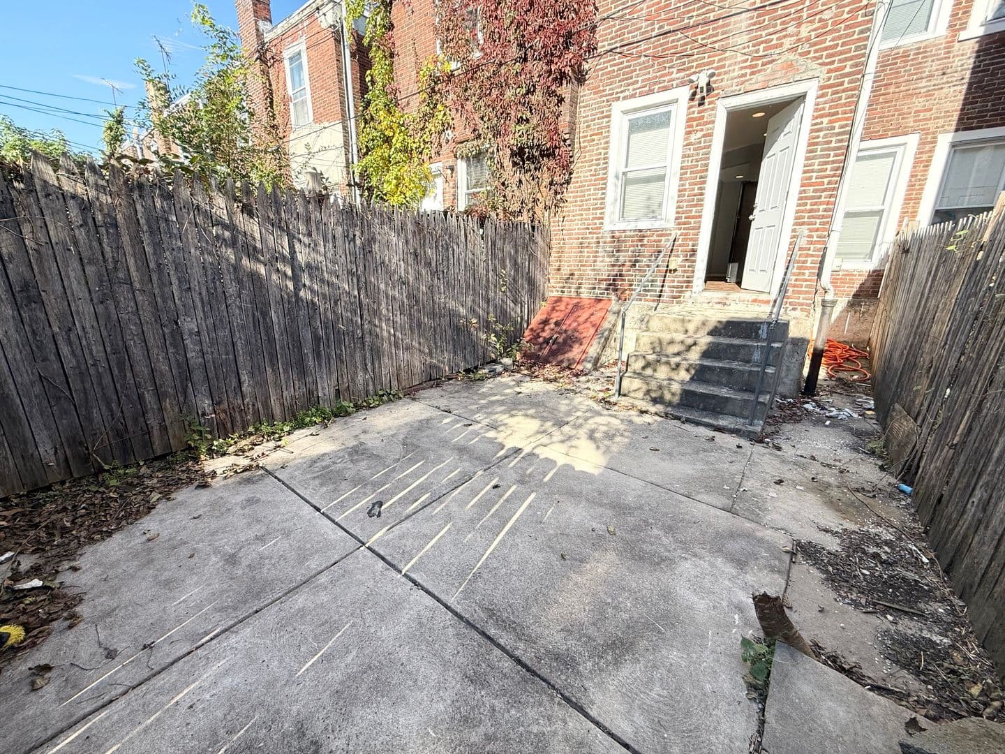 Philadelphia Townhome: 2234 Hobson St