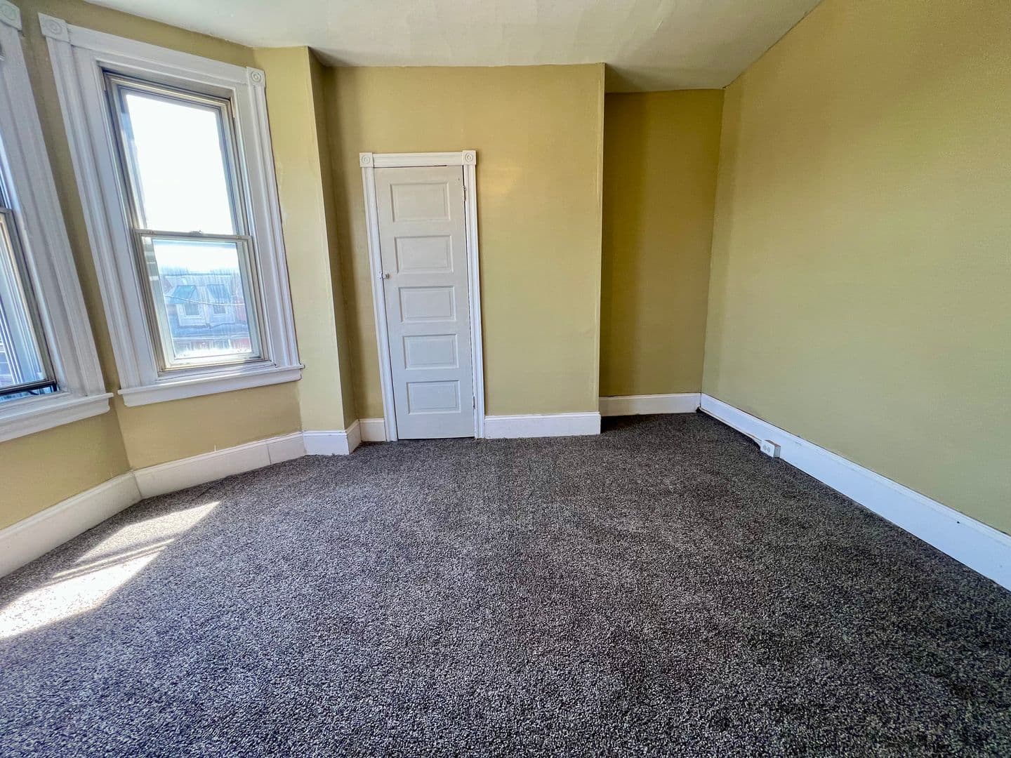 Philadelphia Townhome: 1500 N Frazier St