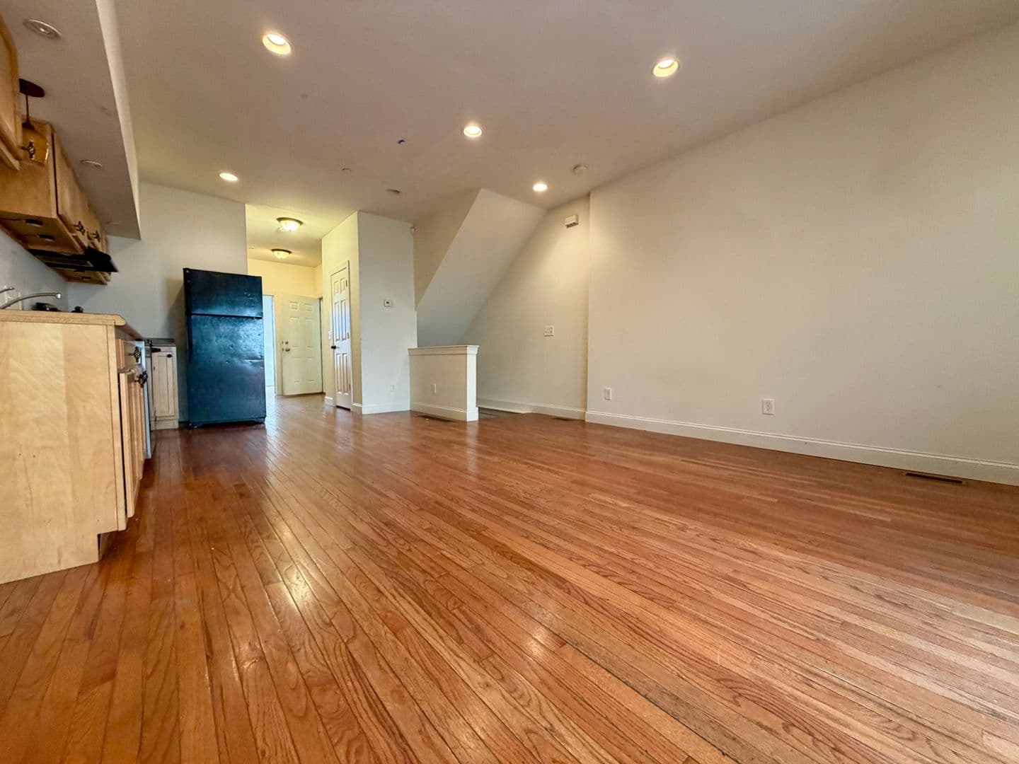 Philadelphia Apartment: 2025 N 18th St